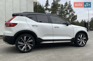 Внедорожник / Кроссовер Volvo XC40 2021 в Тернополе