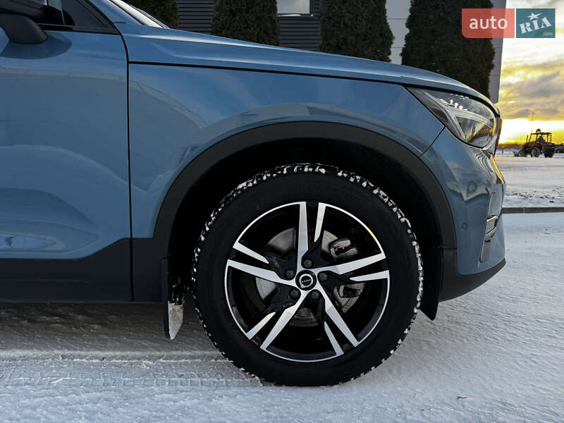 Внедорожник / Кроссовер Volvo XC40 2022 в Киеве фото 11 Внедорожник / Кроссовер Volvo XC40 2022 в Киеве