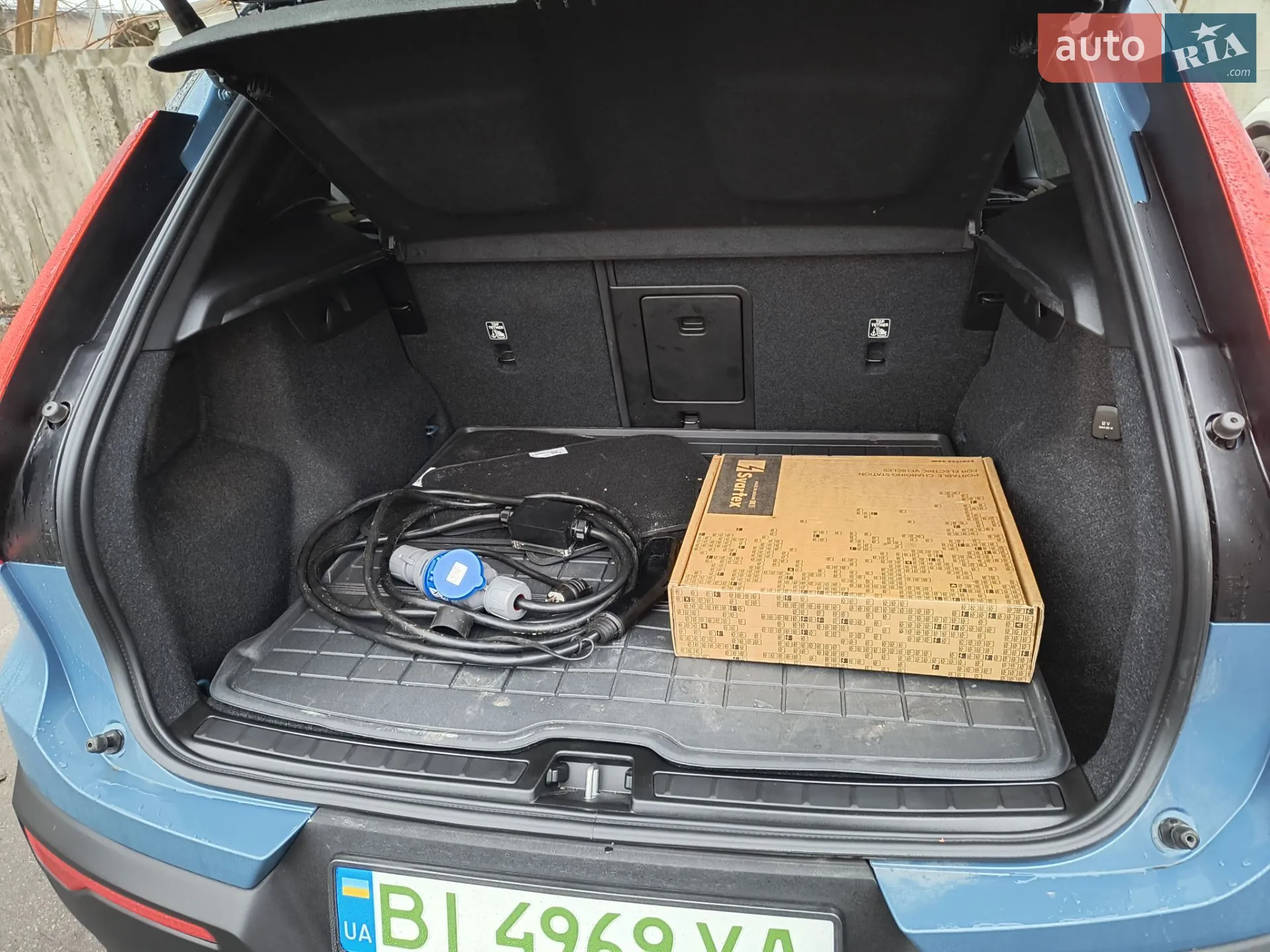 2023 Volvo XC40 - мініатюра 12