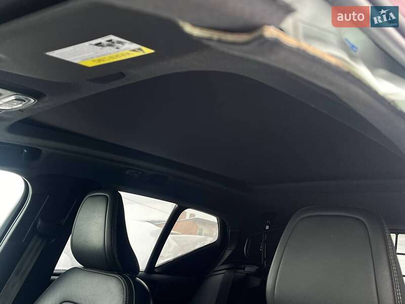 Внедорожник / Кроссовер Volvo XC40 2019 в Луцке