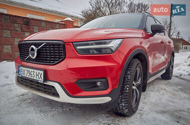 Внедорожник / Кроссовер Volvo XC40 2020 в Славуте