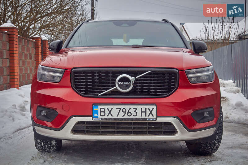 Позашляховик / Кросовер Volvo XC40 2020 в Славуті
