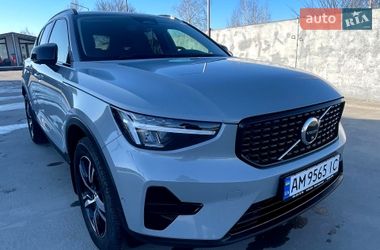 Позашляховик / Кросовер Volvo XC40 2025 в Києві