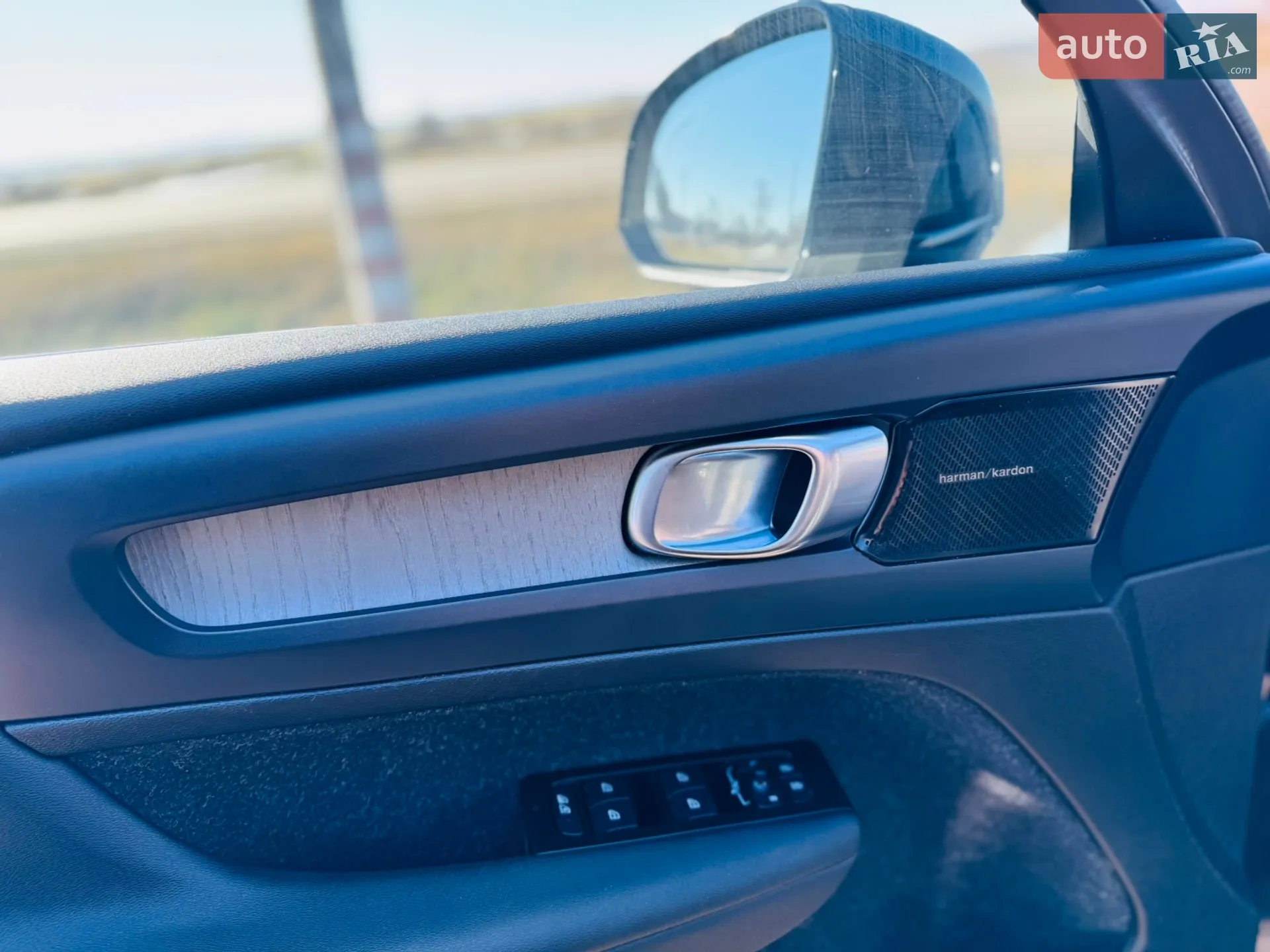 2021 Volvo XC40 - мініатюра 14