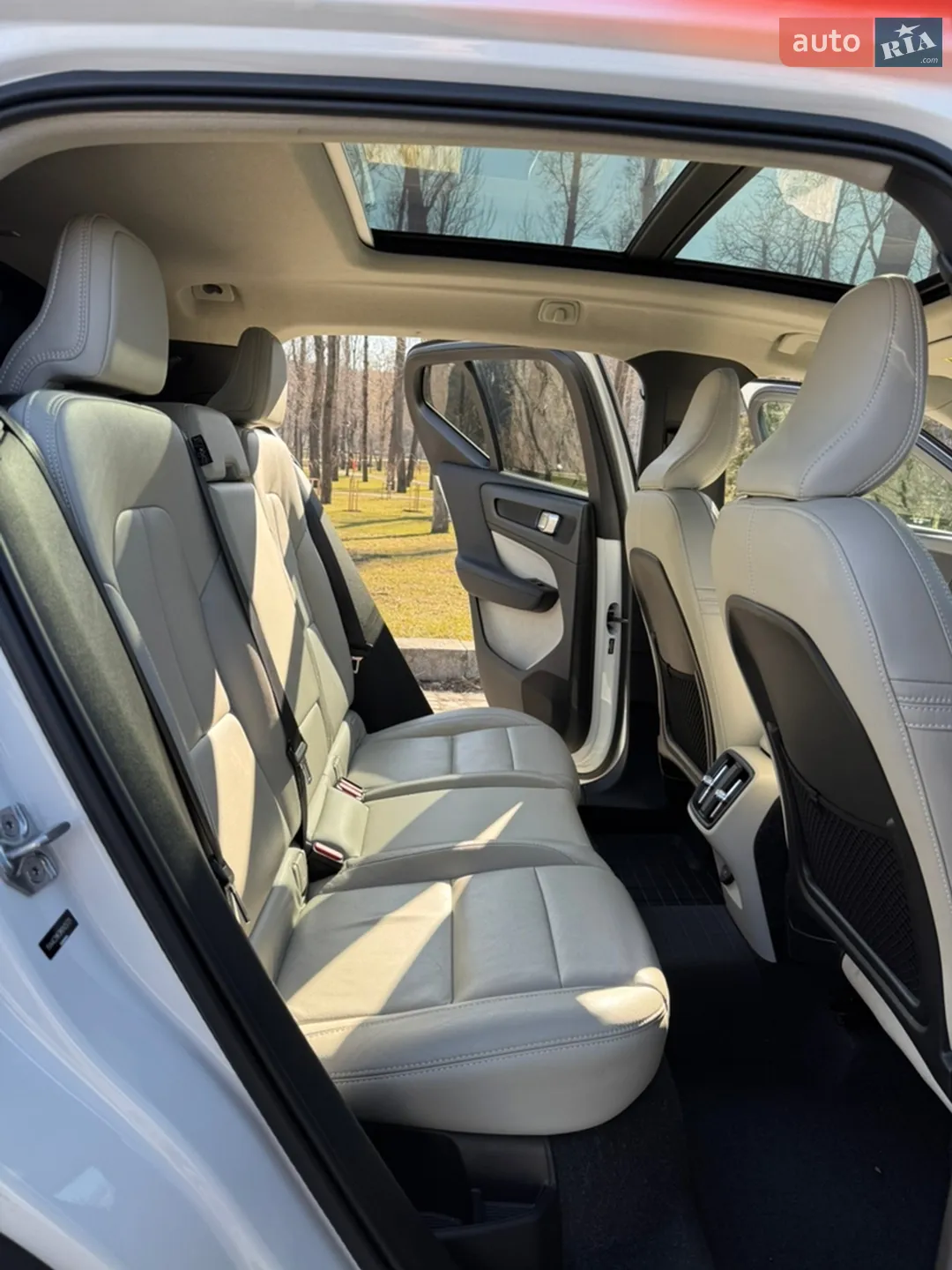 2020 Volvo XC40 - мініатюра 23