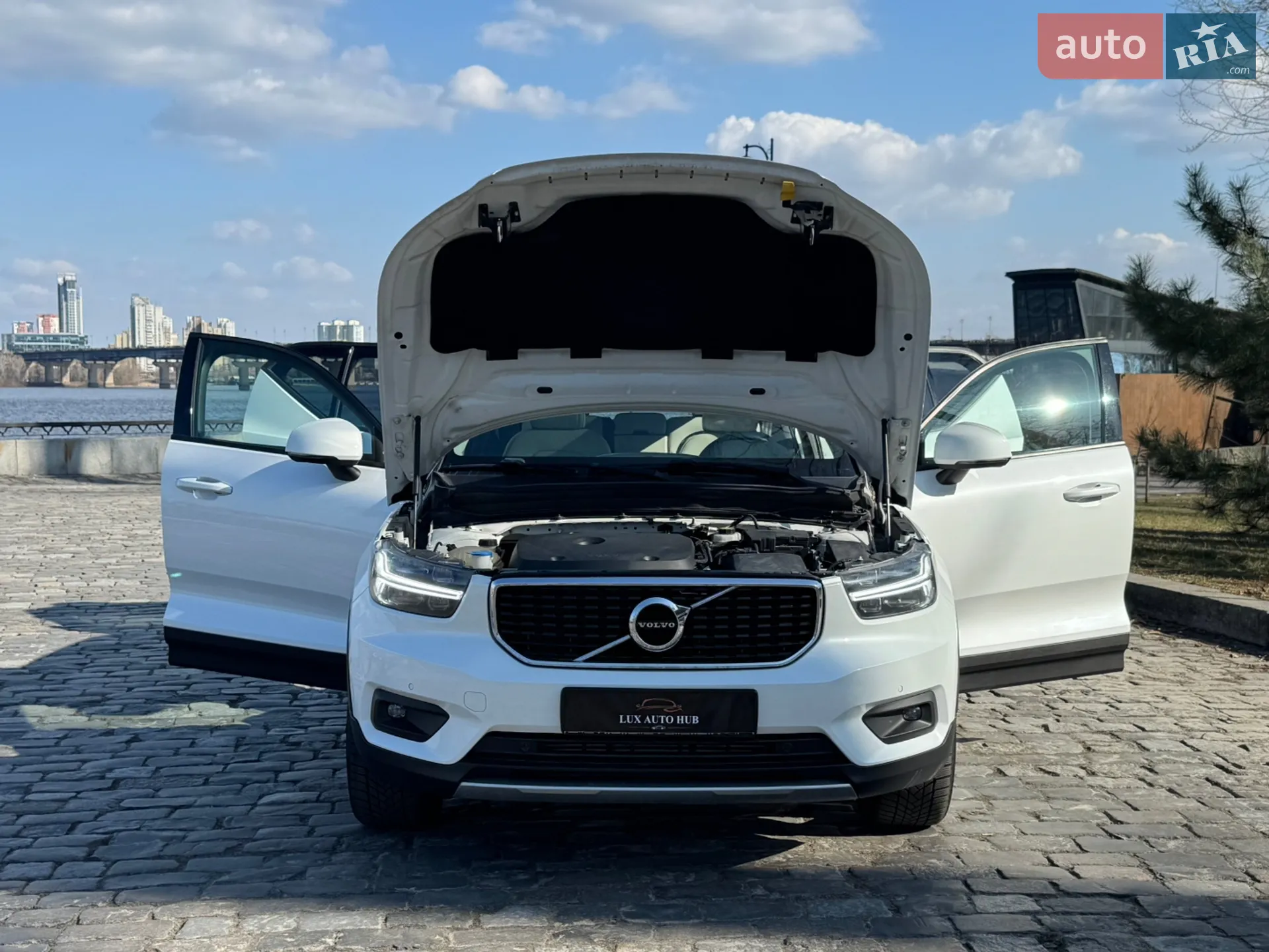 2020 Volvo XC40 - мініатюра 67