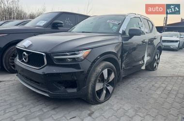Позашляховик / Кросовер Volvo XC40 2020 в Львові