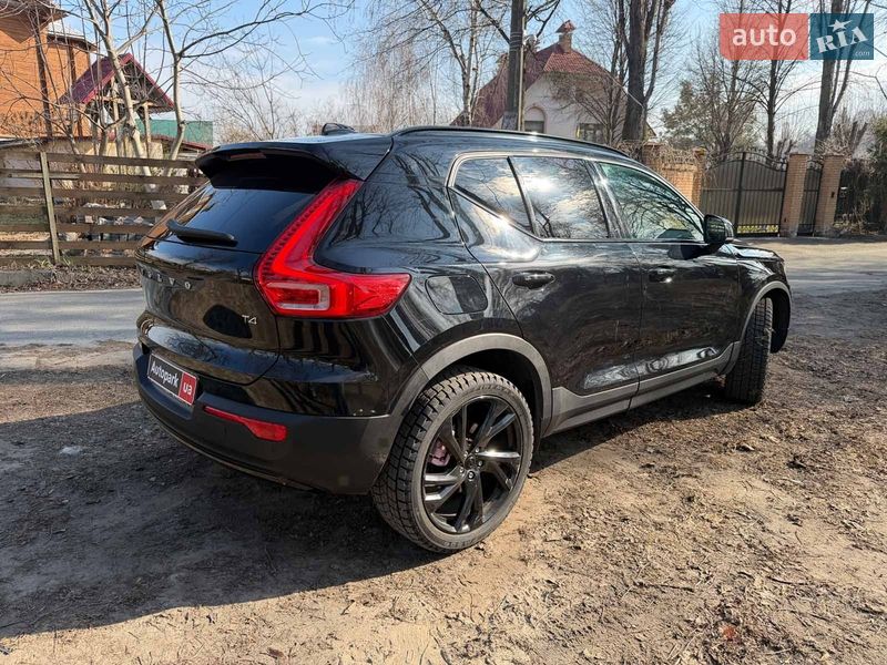 Позашляховик / Кросовер Volvo XC40 2022 в Києві фото 6 Позашляховик / Кросовер Volvo XC40 2022 в Києві