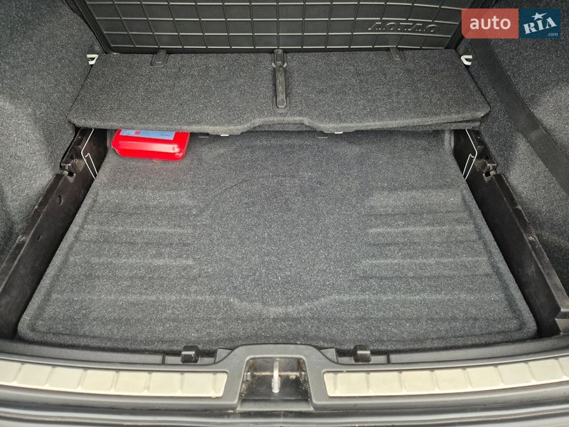 Позашляховик / Кросовер Volvo XC40 2020 в Києві