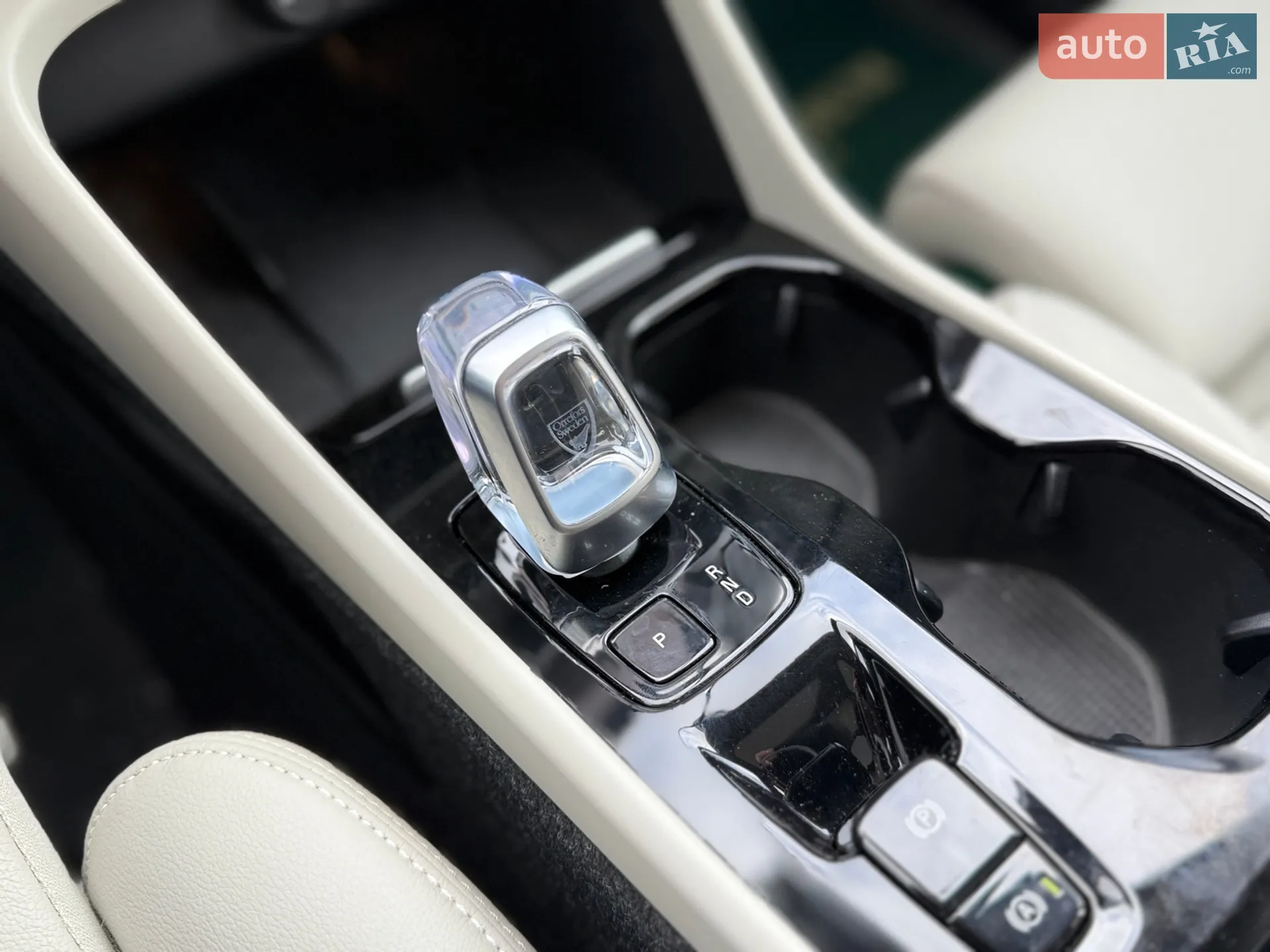 2024 Volvo XC40 - мініатюра 33