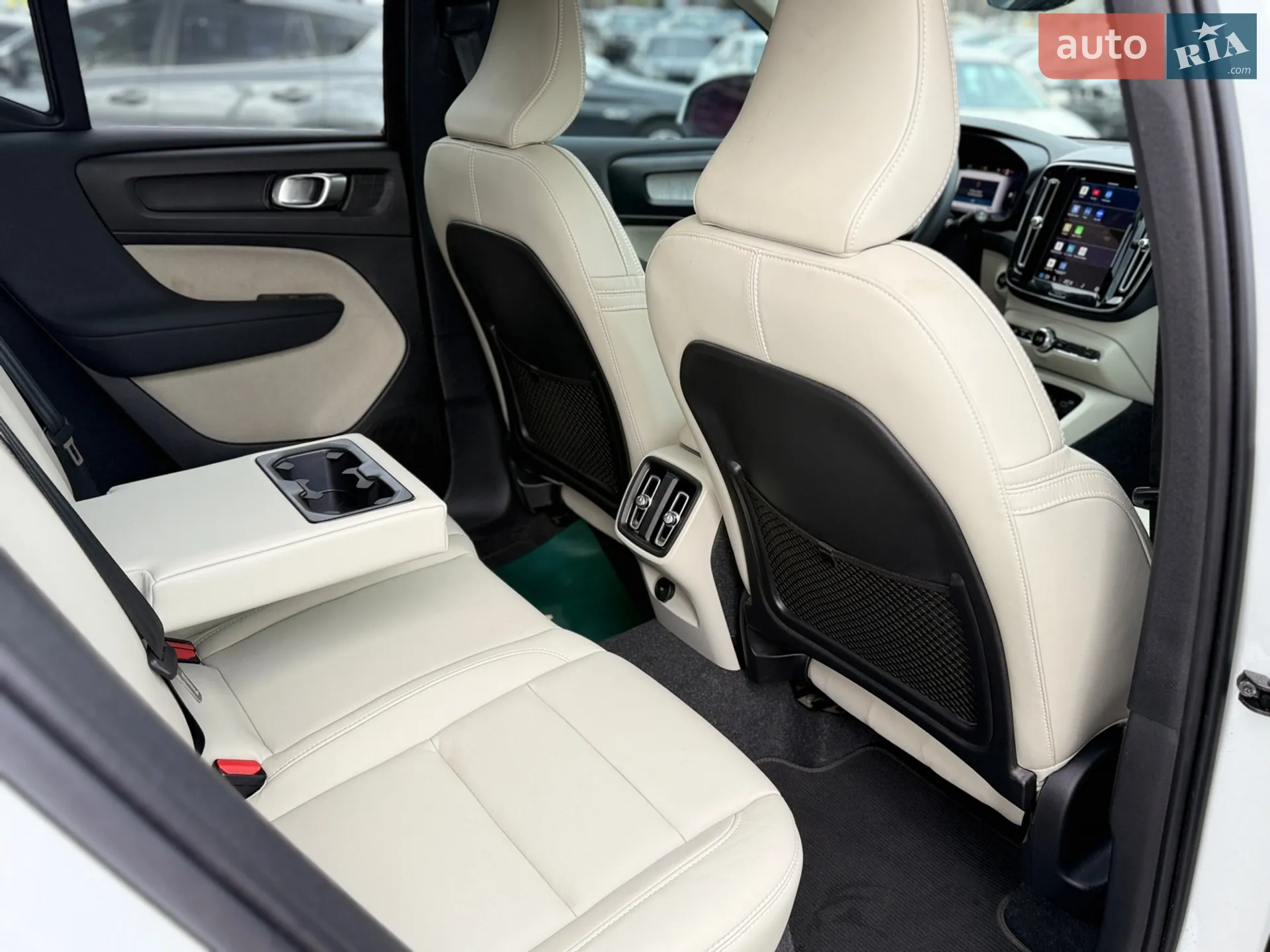 2024 Volvo XC40 - мініатюра 38