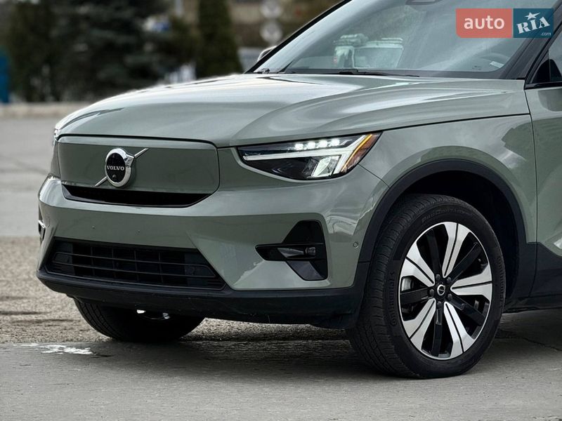 Позашляховик / Кросовер Volvo XC40 2023 в Чернівцях фото 8 Позашляховик / Кросовер Volvo XC40 2023 в Чернівцях