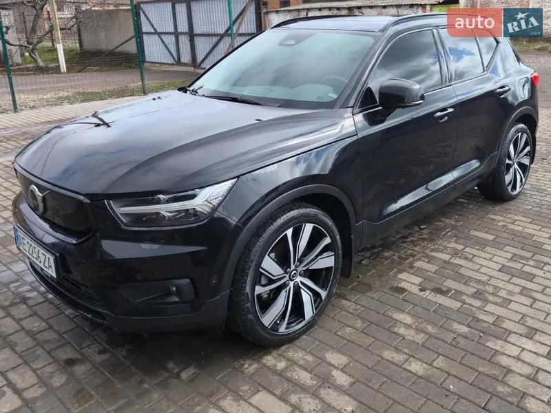 Volvo XC40