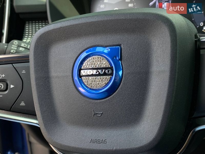 Внедорожник / Кроссовер Volvo XC40 2018 в Киеве фото 21 Внедорожник / Кроссовер Volvo XC40 2018 в Киеве