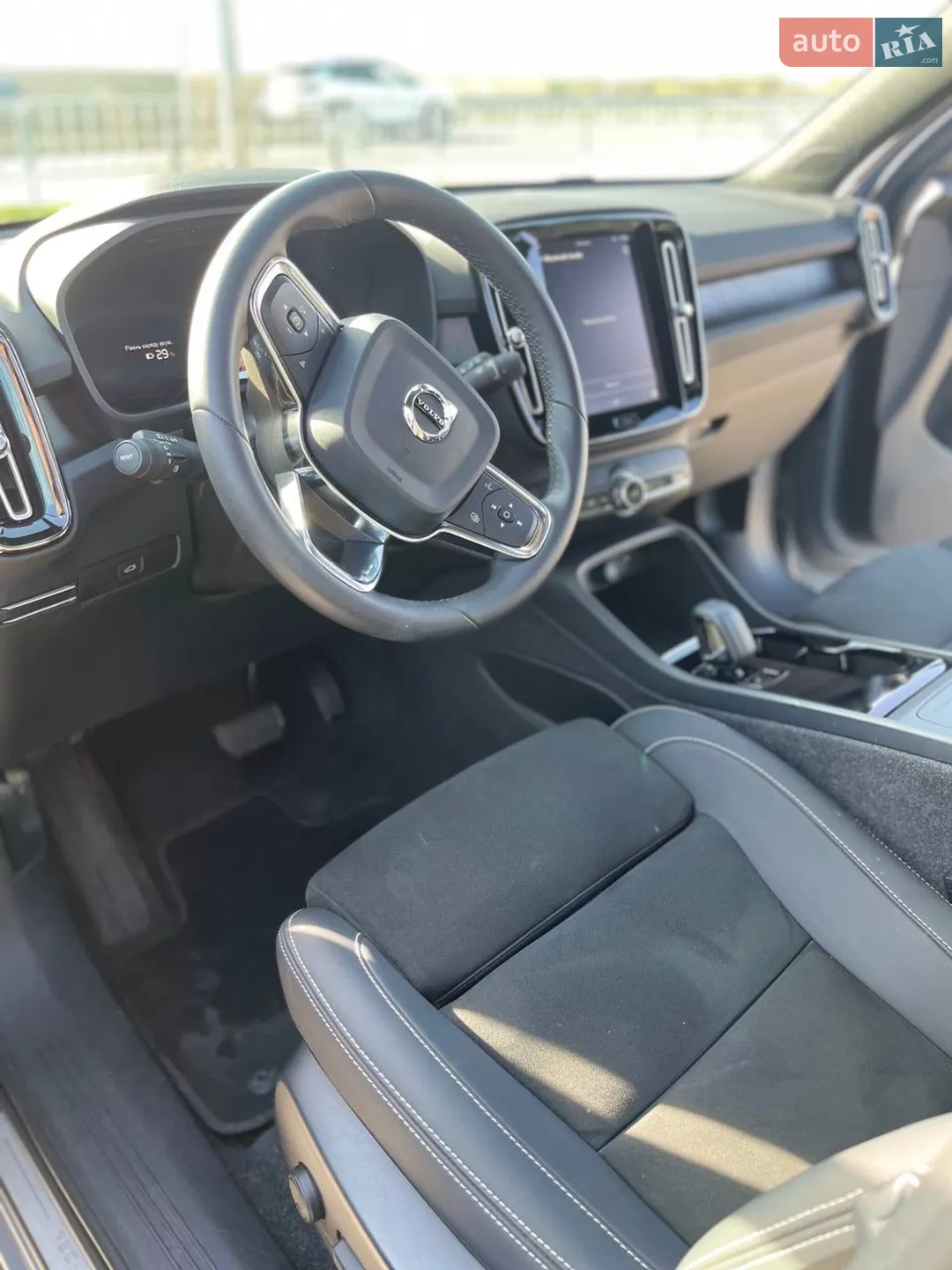 2022 Volvo XC40 - мініатюра 7