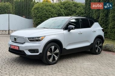Внедорожник / Кроссовер Volvo XC40 2021 в Ровно