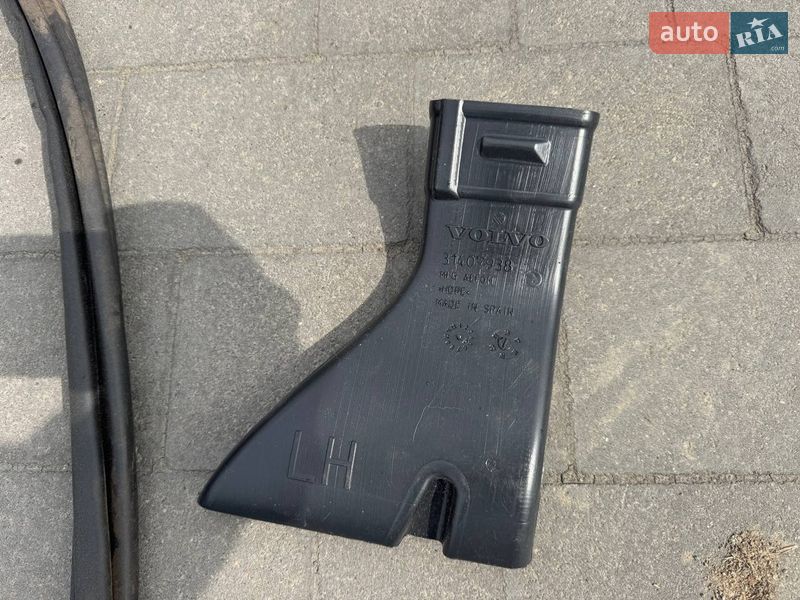 Внедорожник / Кроссовер Volvo XC40 2021 в Львове