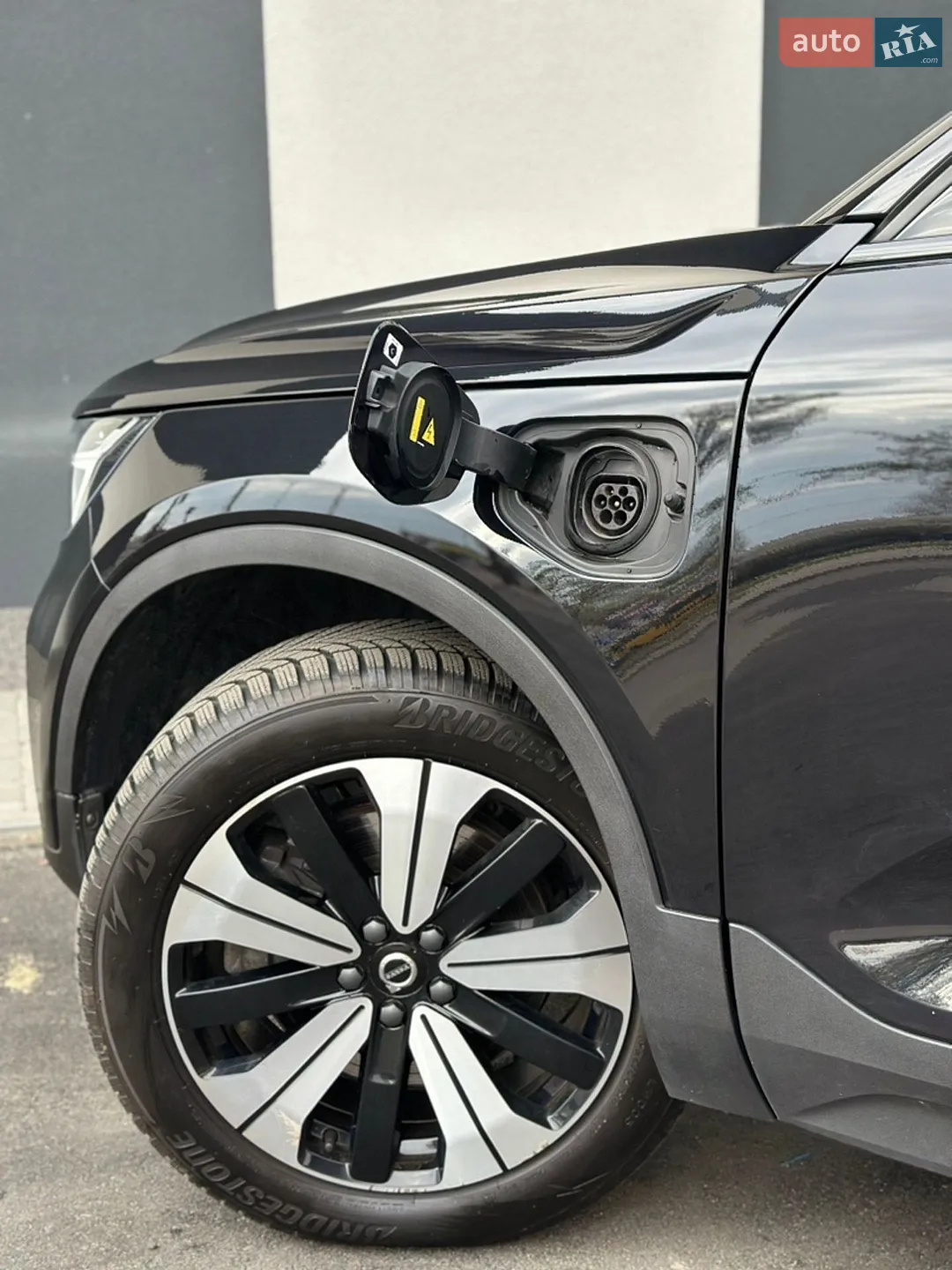 2023 Volvo XC40 - мініатюра 18