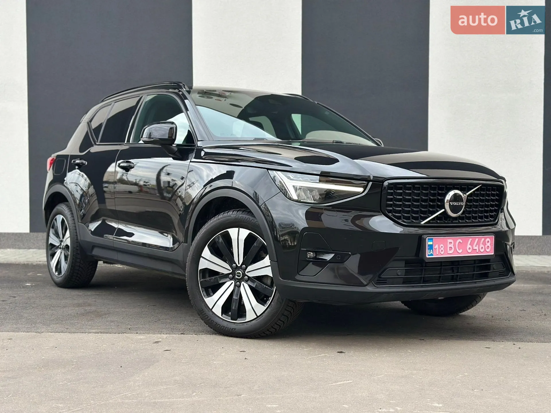 2023 Volvo XC40 - мініатюра 16