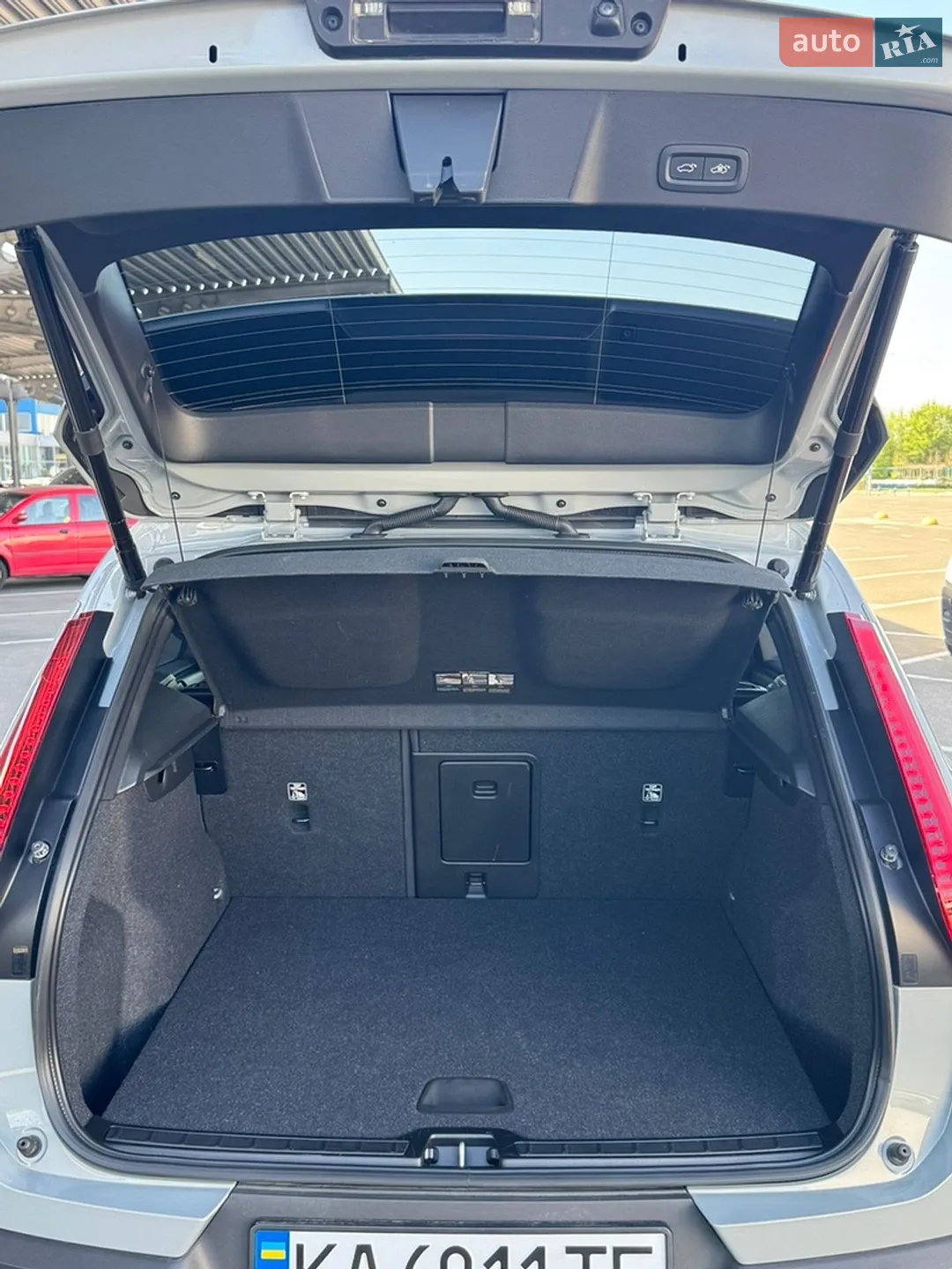 2023 Volvo XC40 - мініатюра 24