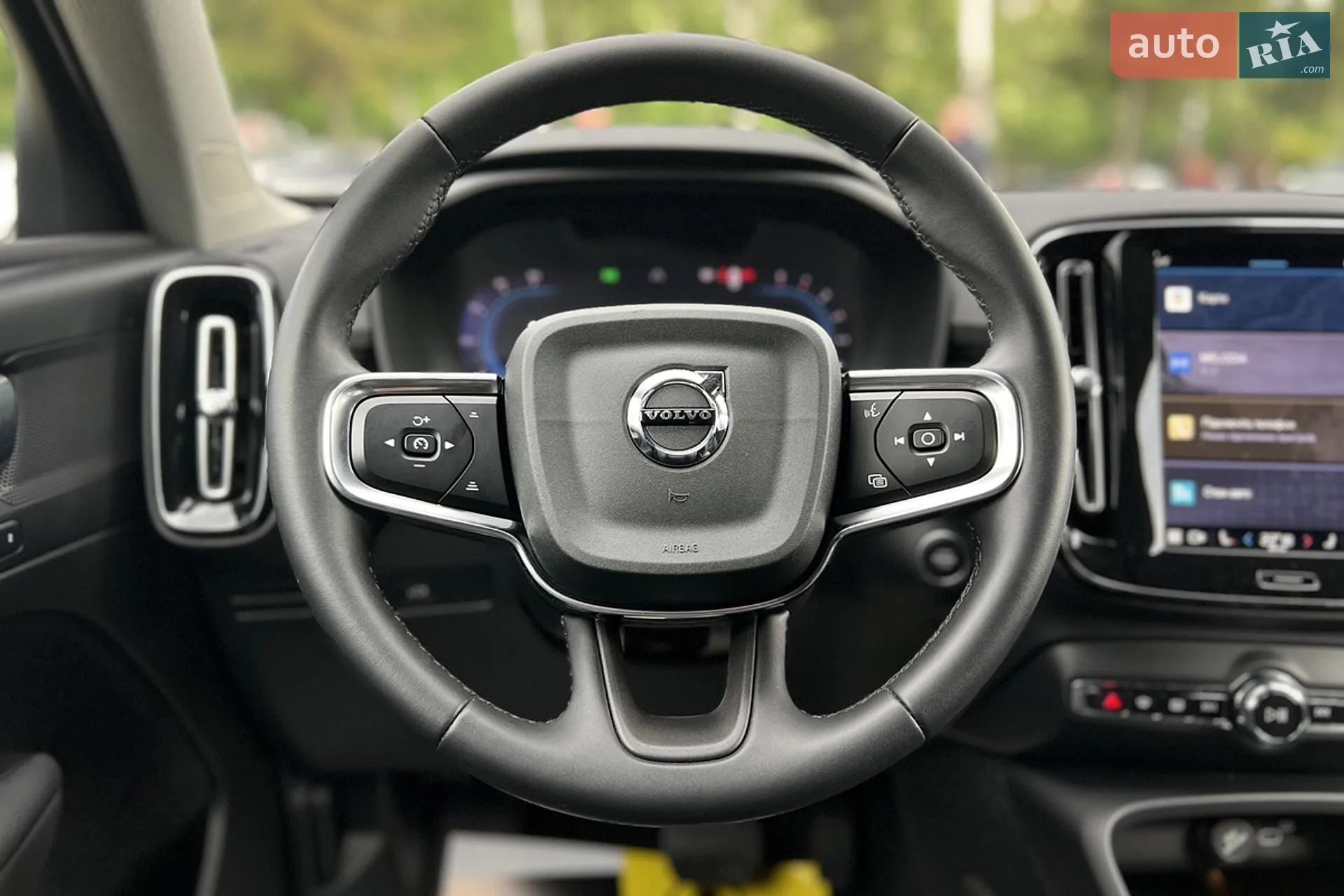 2023 Volvo XC40 - мініатюра 12