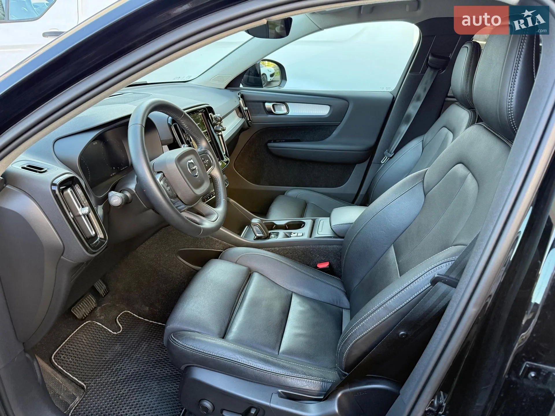 2020 Volvo XC40 - мініатюра 4