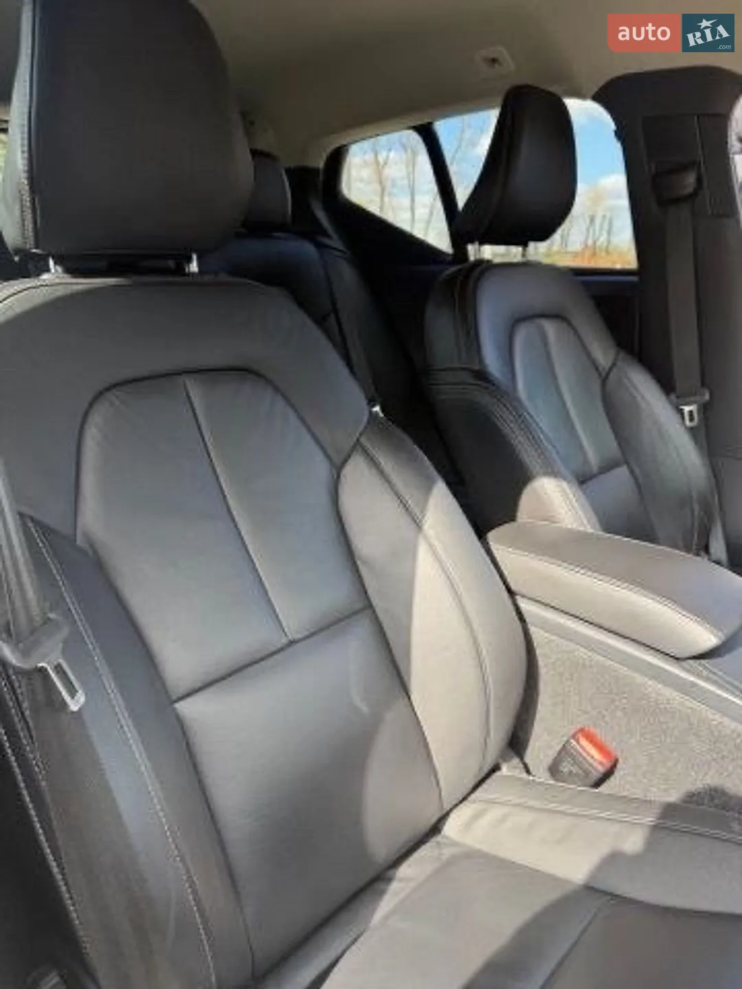 2022 Volvo XC40 - мініатюра 41