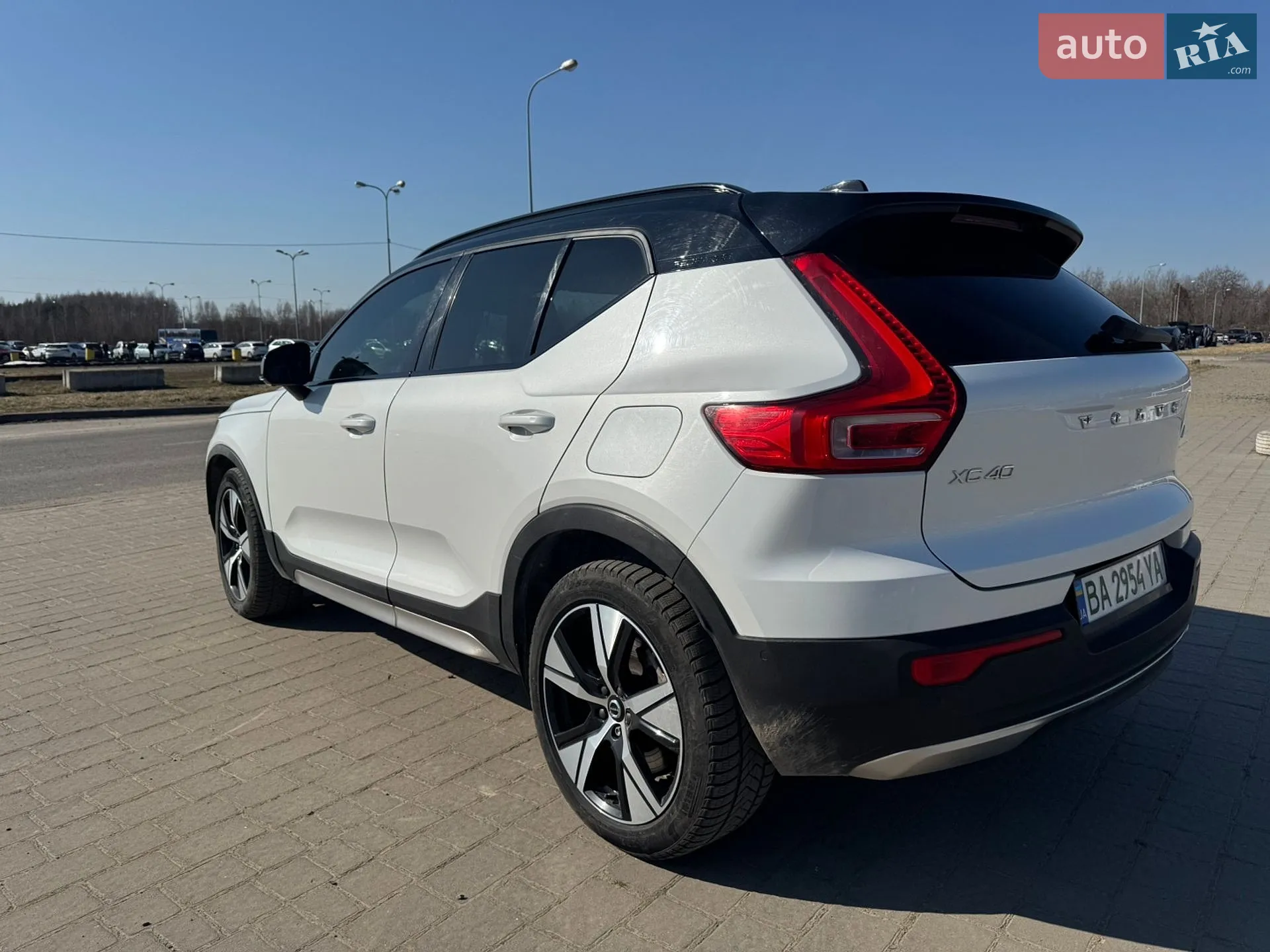 2021 Volvo XC40 - мініатюра 13