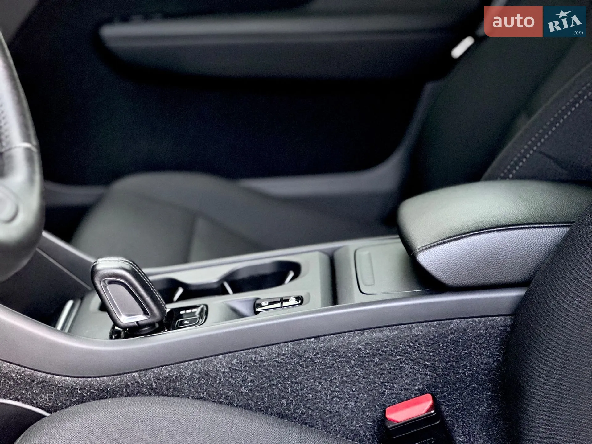 2019 Volvo XC40 - мініатюра 34