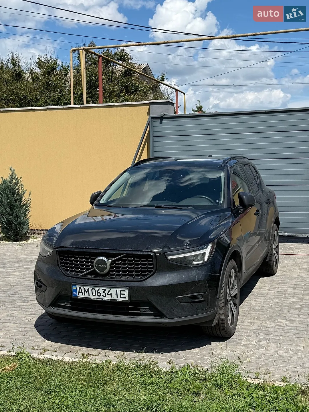 2023 Volvo XC40 - мініатюра 2