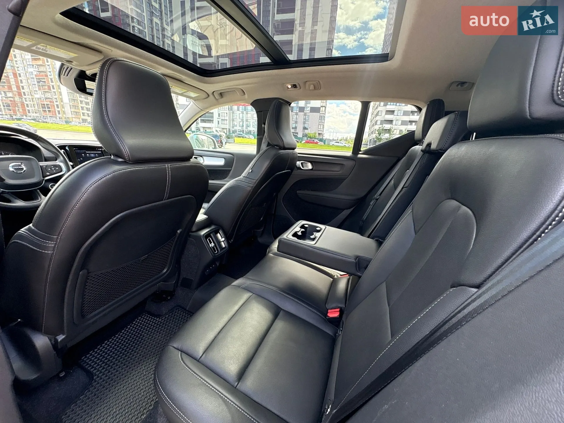 2020 Volvo XC40 - мініатюра 14