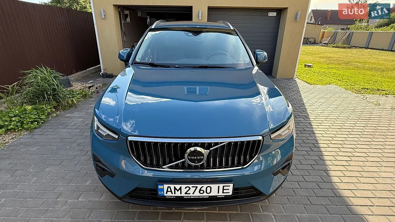 2023 Volvo XC40 - мініатюра 14