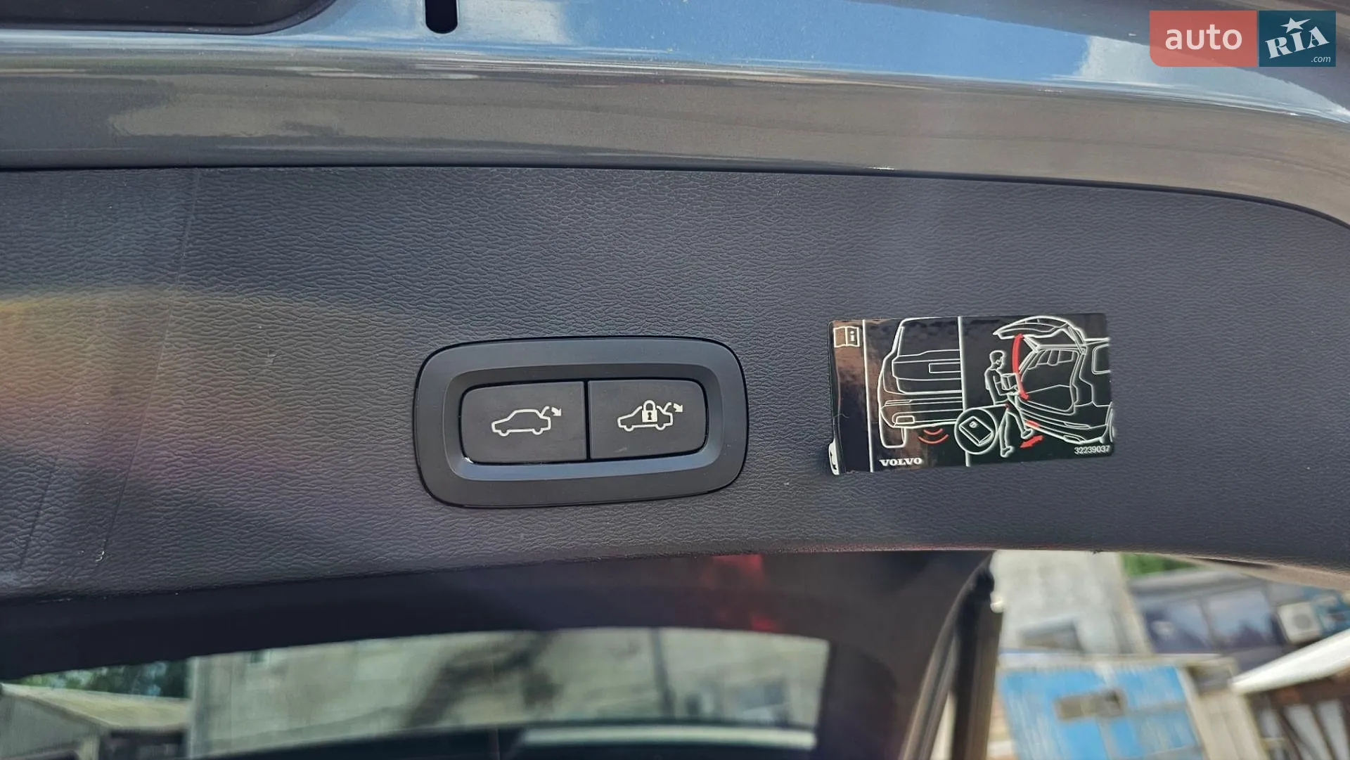 2021 Volvo XC40 - мініатюра 8