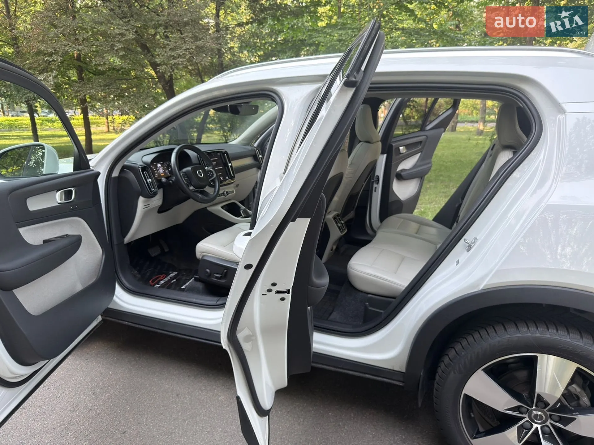 2020 Volvo XC40 - мініатюра 47