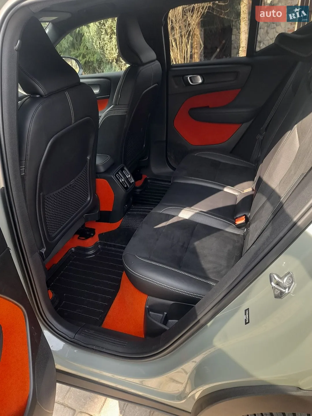 2021 Volvo XC40 - мініатюра 6