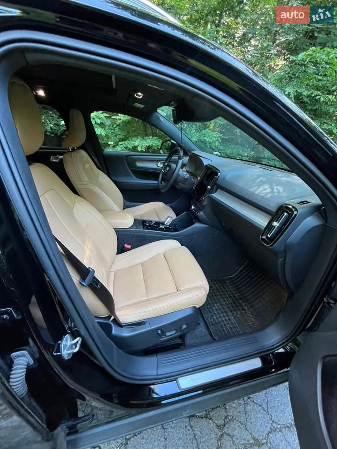 2019 Volvo XC40 - мініатюра 9
