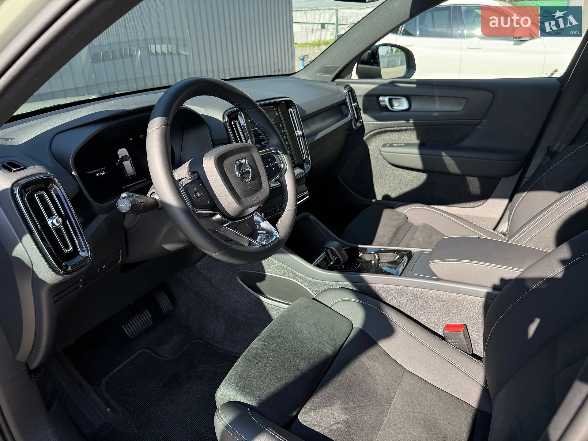 2024 Volvo XC40 - мініатюра 36