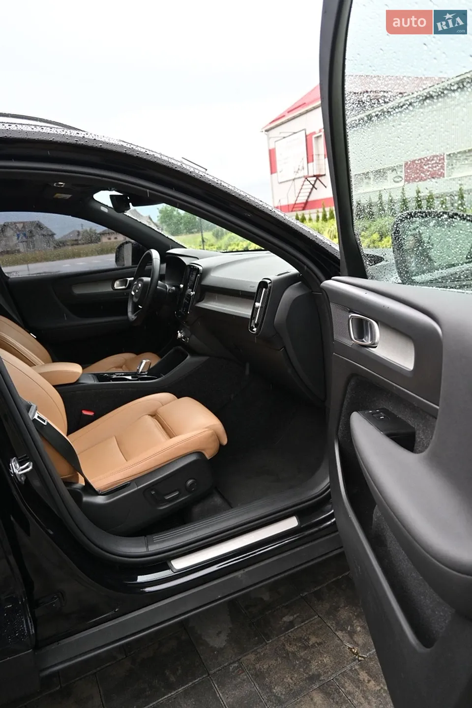 2021 Volvo XC40 - мініатюра 14