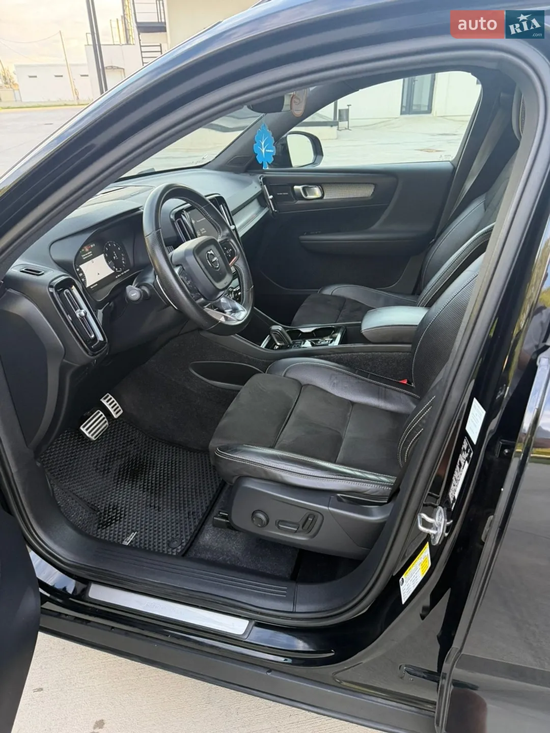 2018 Volvo XC40 - мініатюра 7