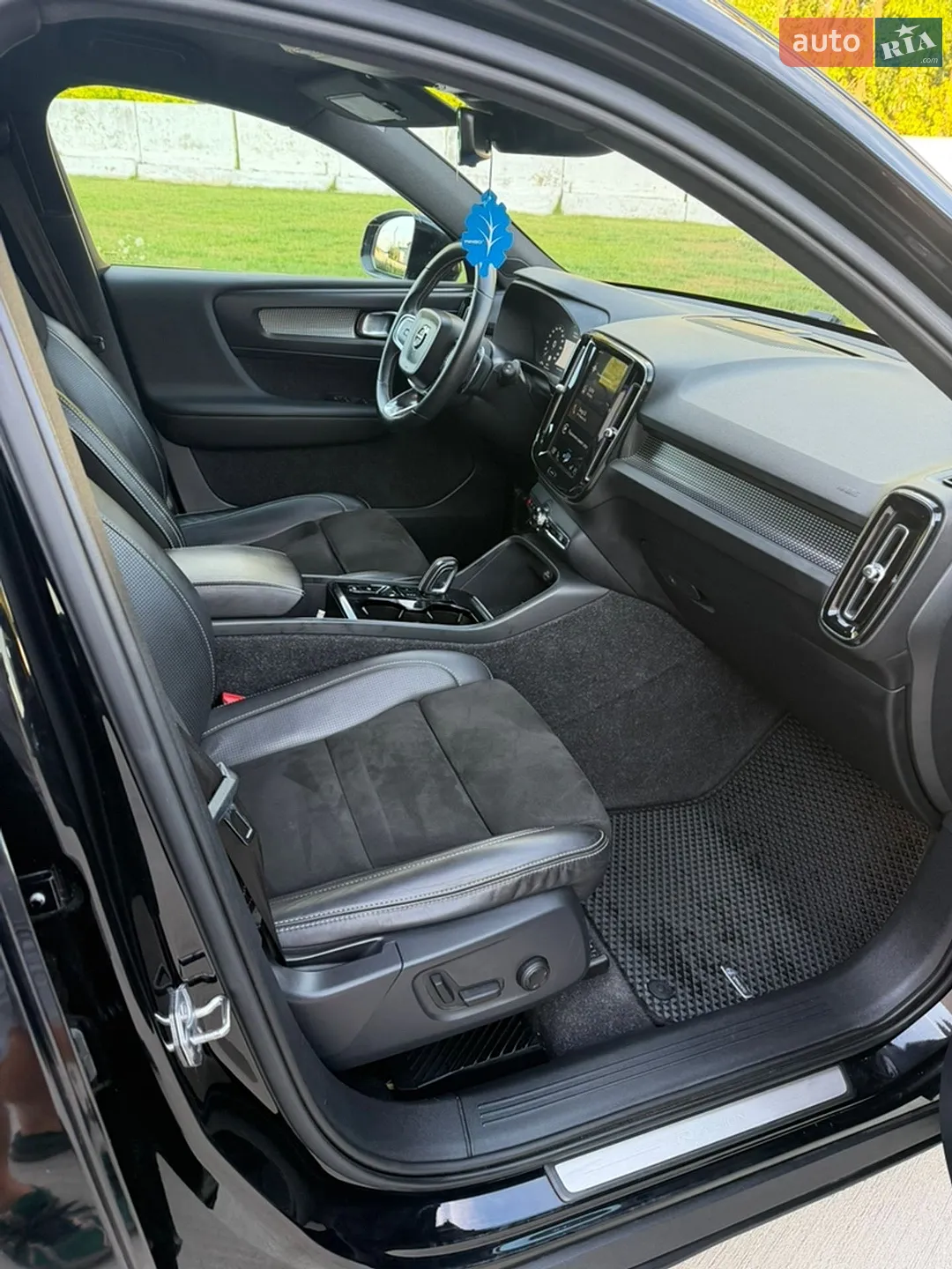 2018 Volvo XC40 - мініатюра 9