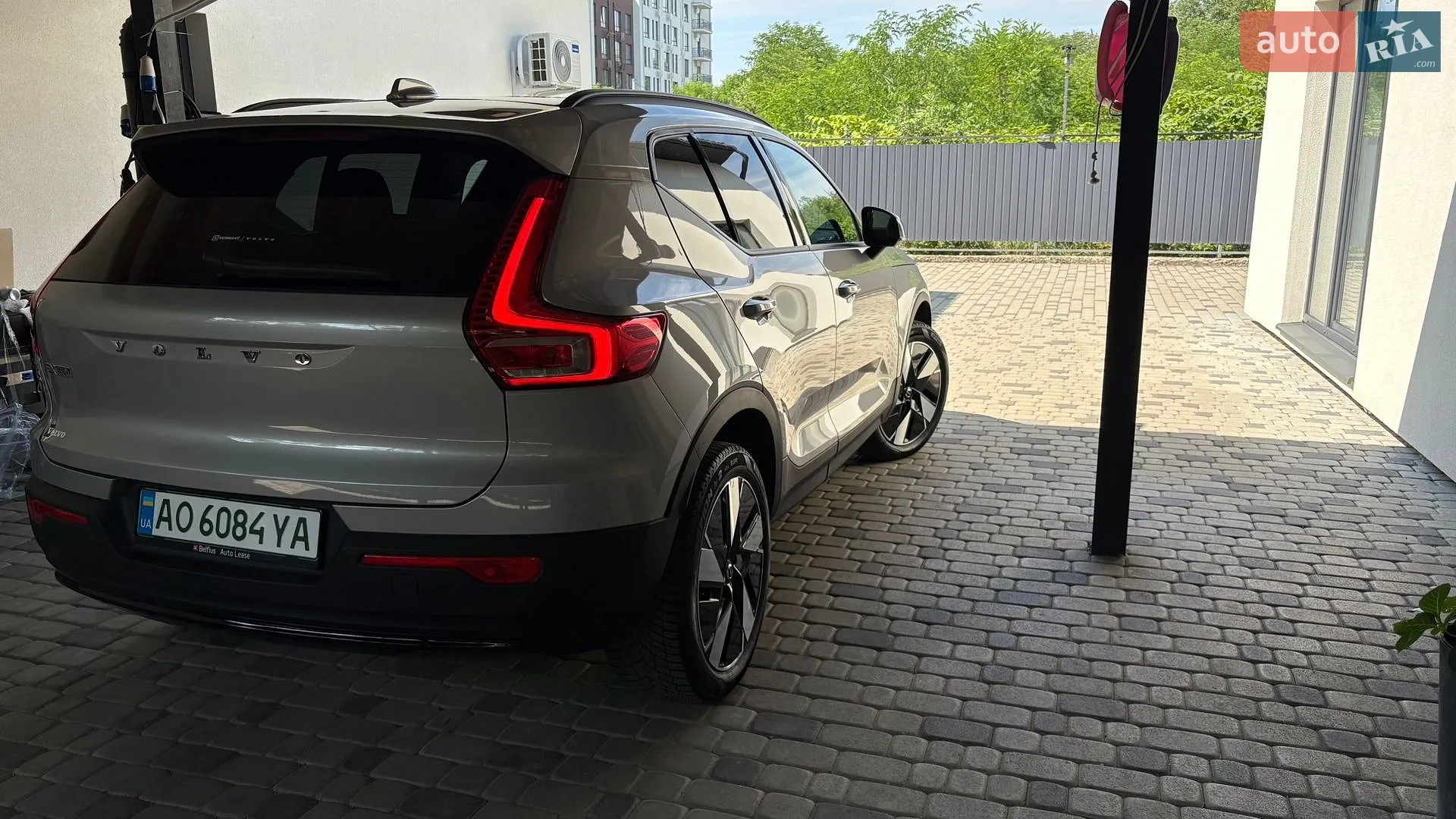 2024 Volvo XC40 - мініатюра 8