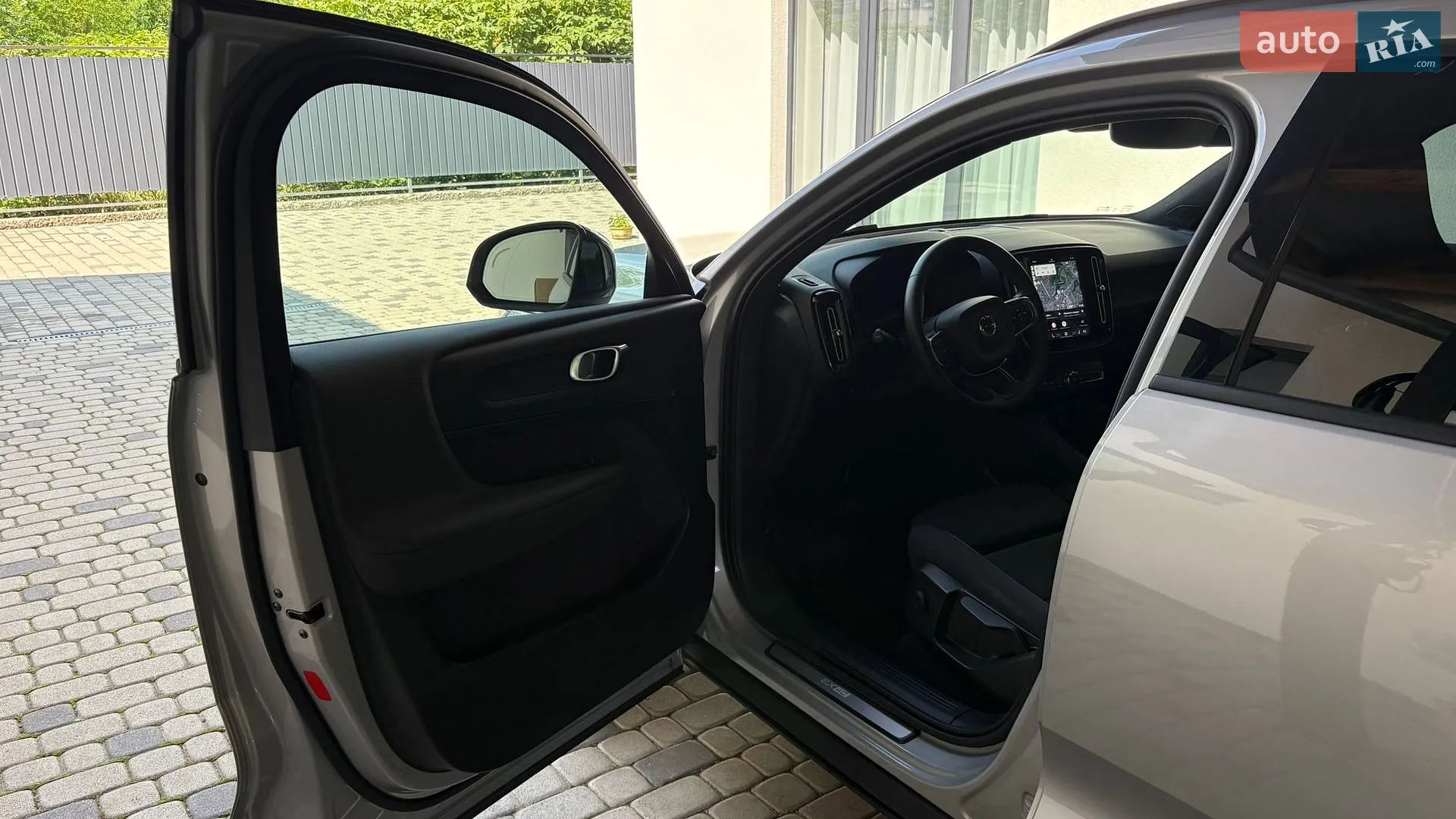 2024 Volvo XC40 - мініатюра 10