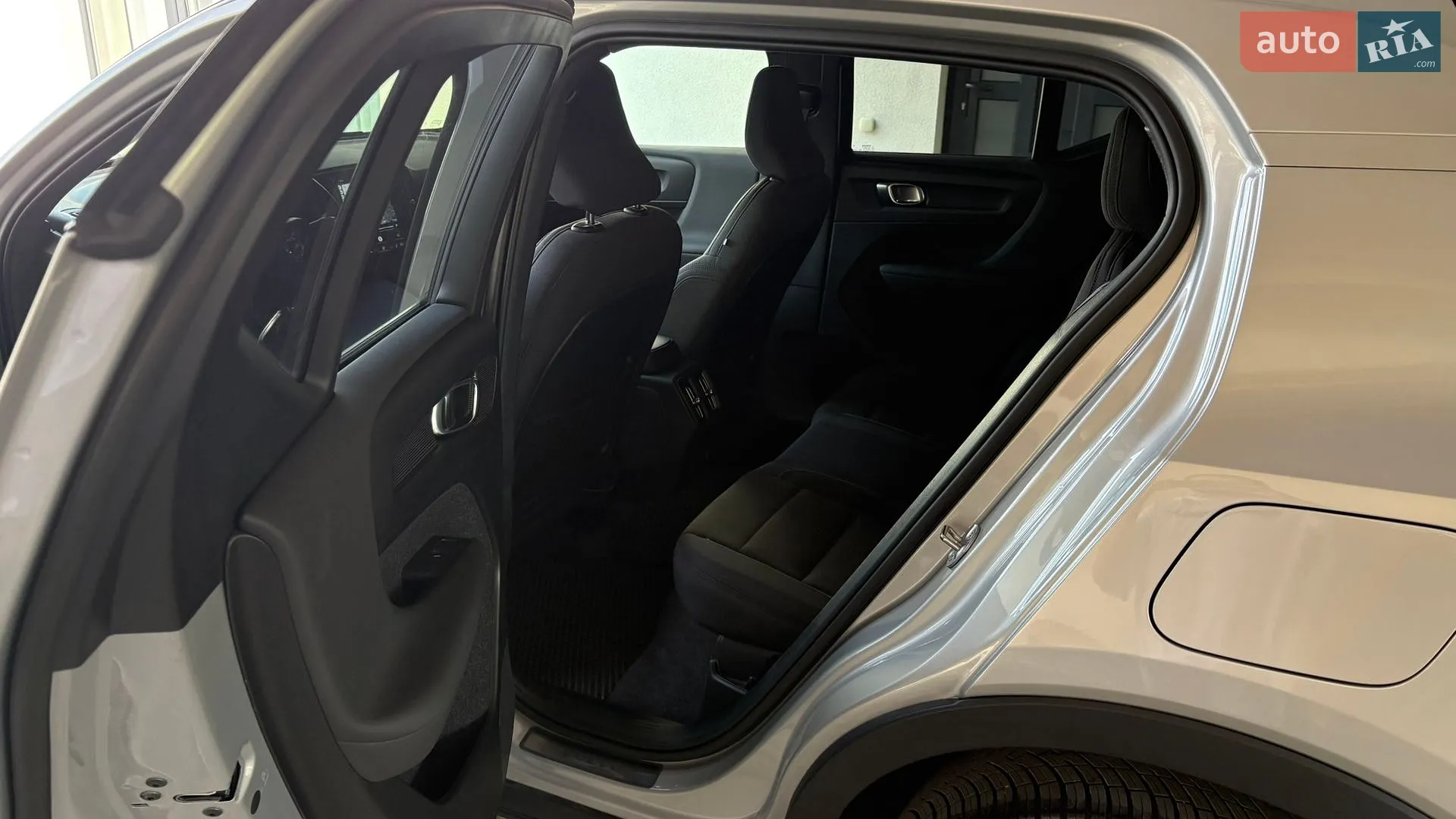 2024 Volvo XC40 - мініатюра 12