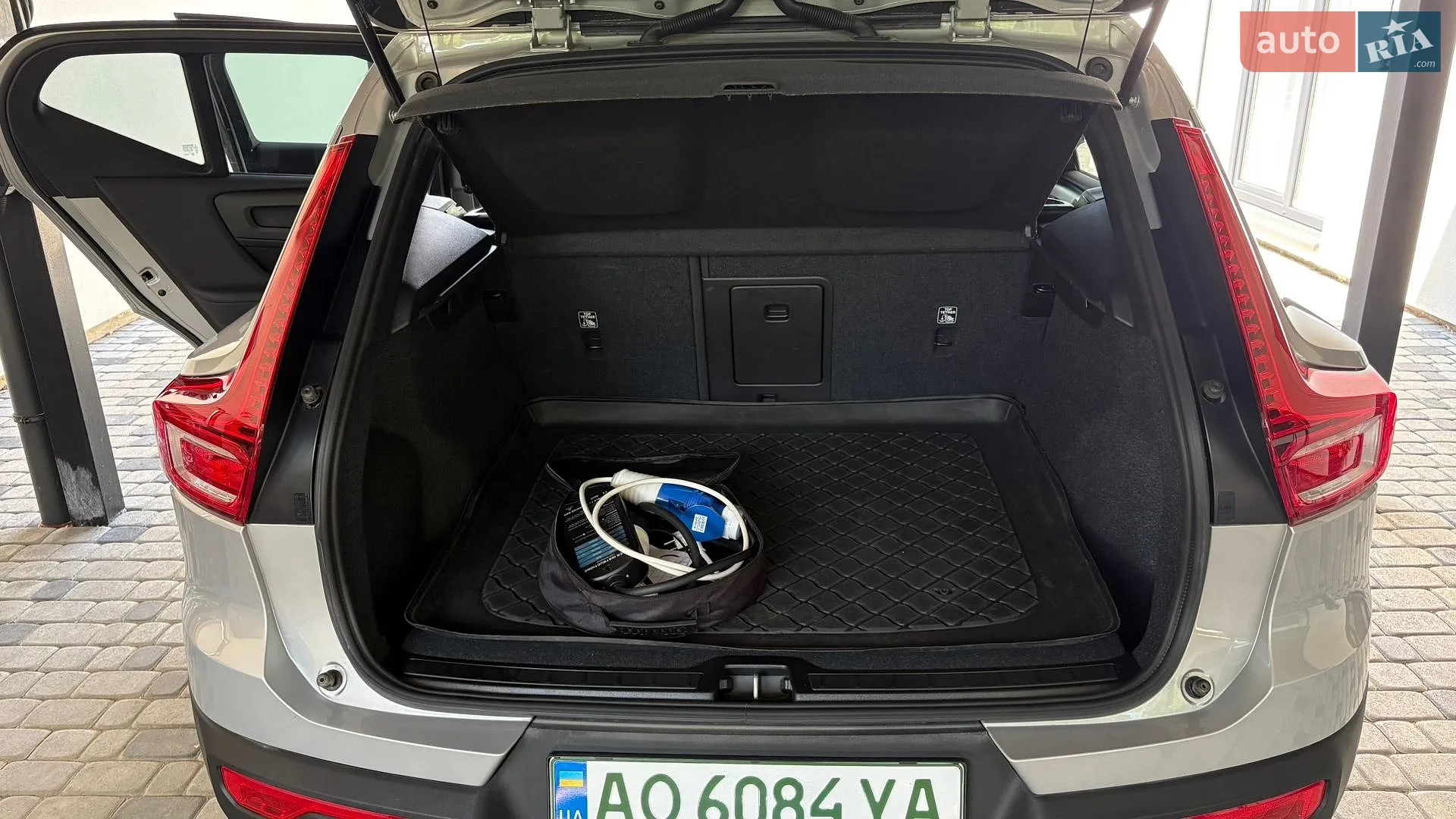 2024 Volvo XC40 - мініатюра 14