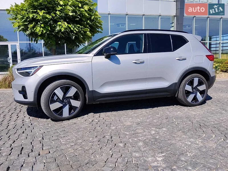 Volvo XC40
