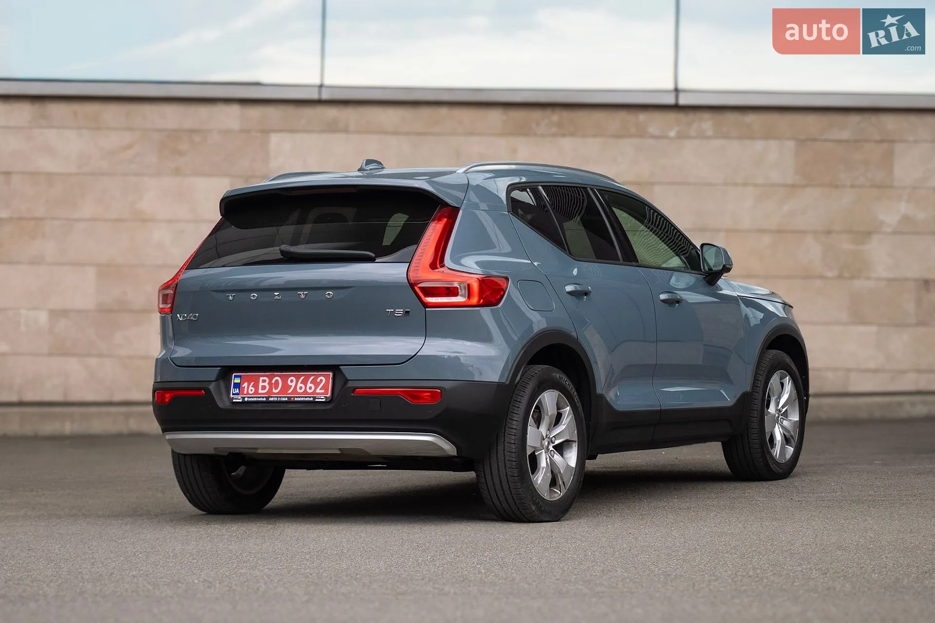 2022 Volvo XC40 - мініатюра 2