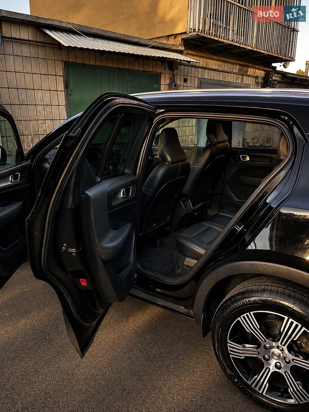 2020 Volvo XC40 - мініатюра 11