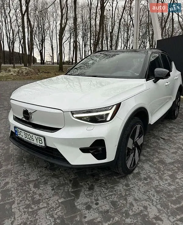 2023 Volvo XC40 - мініатюра 5