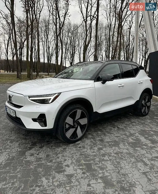 2023 Volvo XC40 - мініатюра 7
