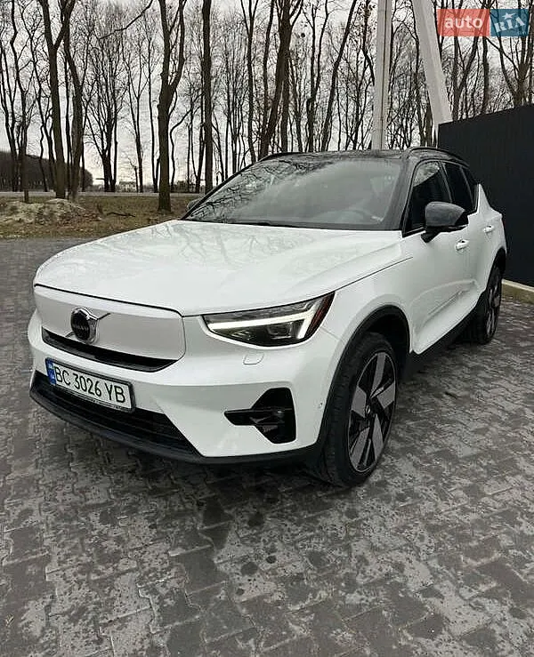 2023 Volvo XC40 - мініатюра 4